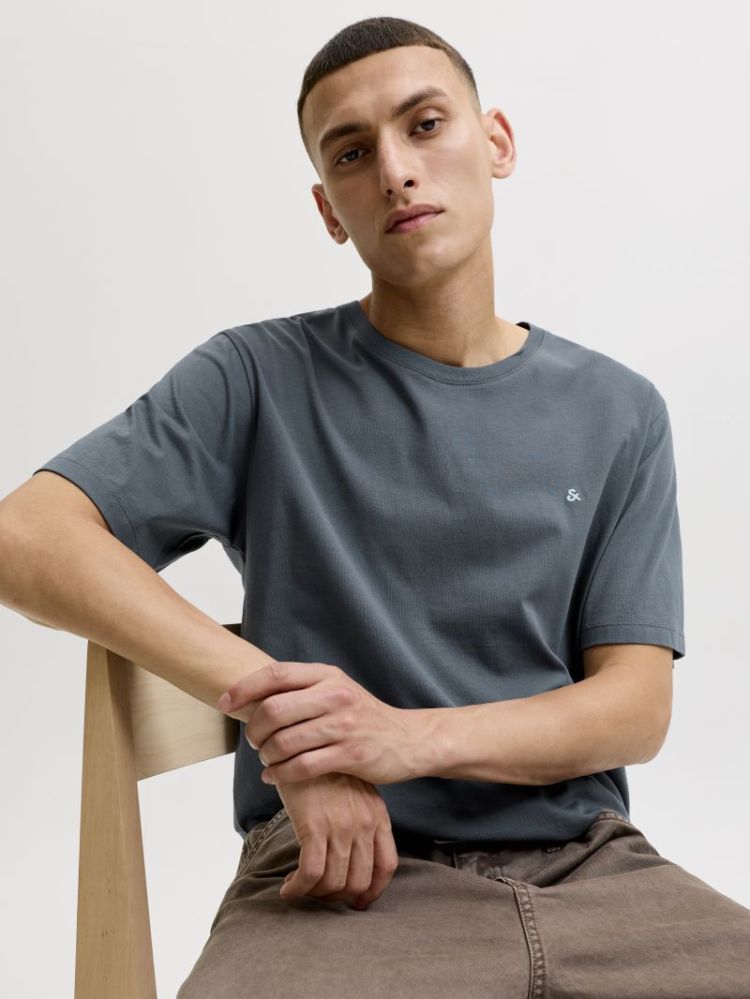 JJEPAULOS TEE SS CREW NECK NOO 176720 Turbulen