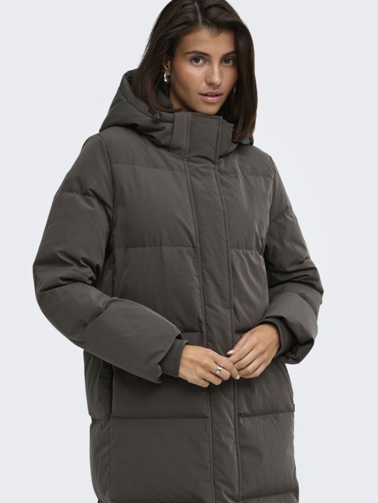 JDYVICTORY LONG DOWN PUFFER OT 213730 Black In