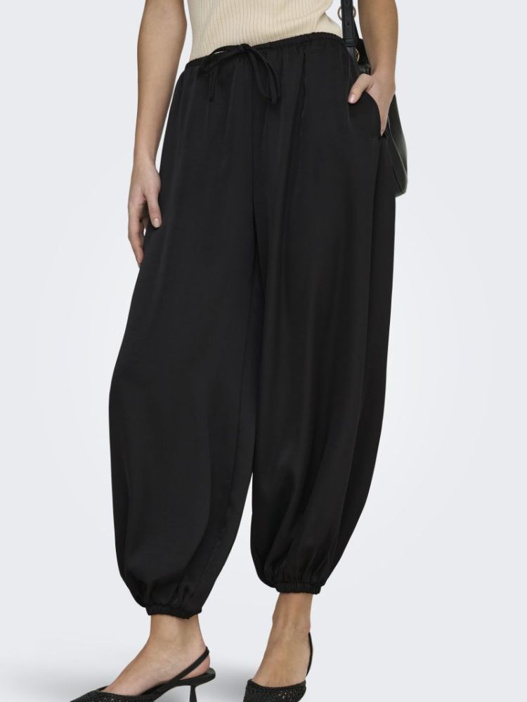 JDYCASSY BALLOON PANT WVN EXP 177911 Black