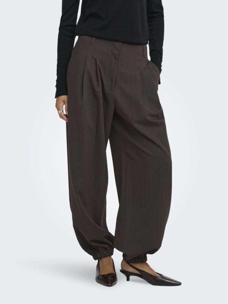 JDYMADELINE HW BALLOON PANT PN 244915001 Choco
