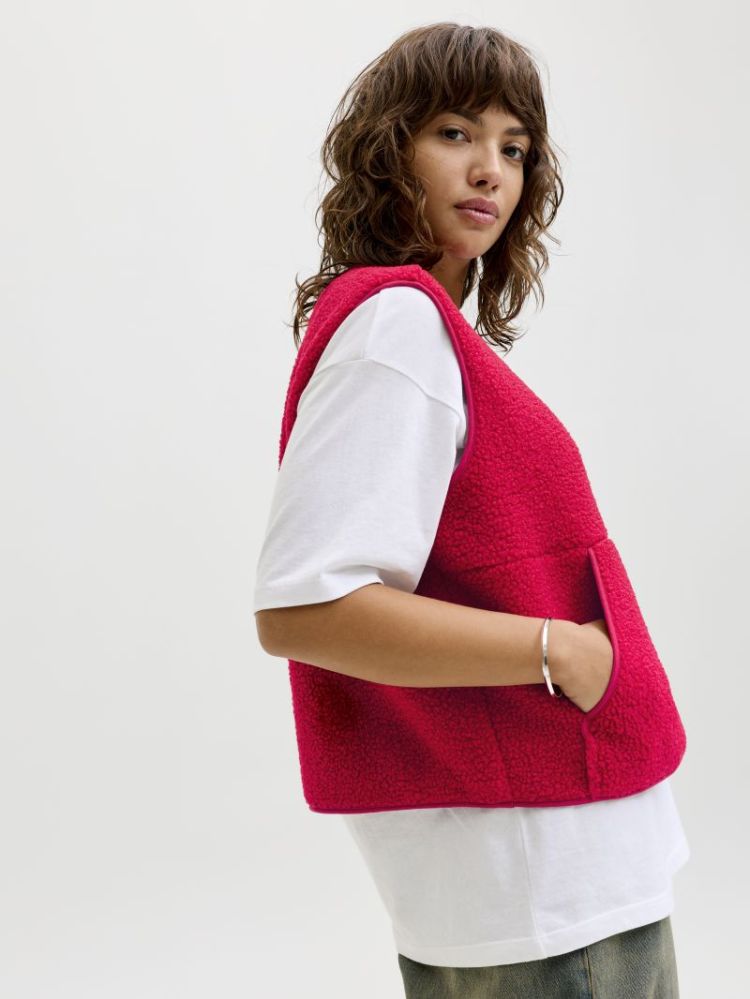 JXVERA TEDDY VEST OTW NOOS 177240 Scarlet