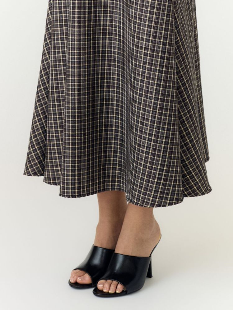 YASTULVA HW LONG SKIRT S. 190939001 Black