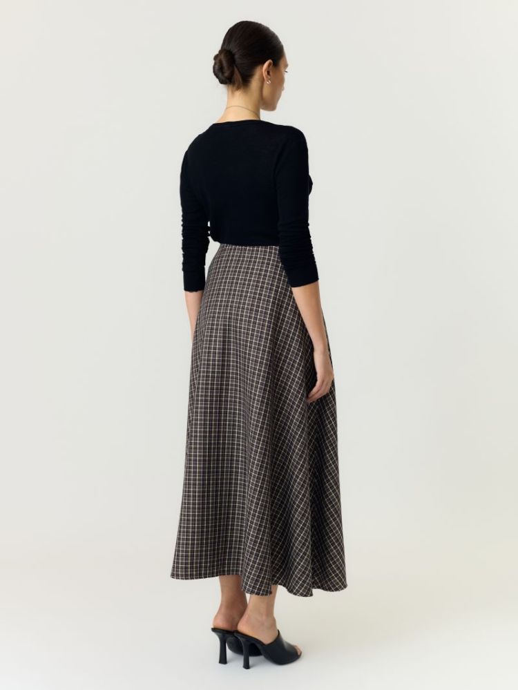 YASTULVA HW LONG SKIRT S. 190939001 Black