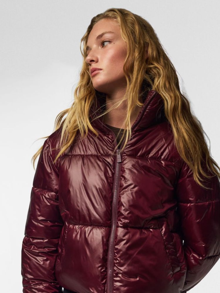 PCAMILIA SHORT PUFFER JACKET P 190650 Winetast
