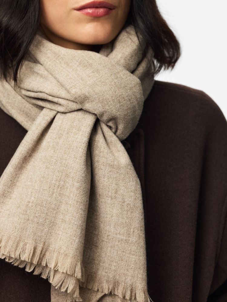 PCDIANA LONG SCARF NOOS BC 292559001 Greig