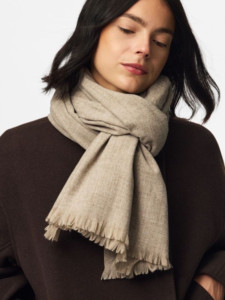 PCDIANA LONG SCARF NOOS BC 292559001 Greig