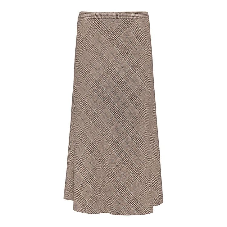  000775 brown