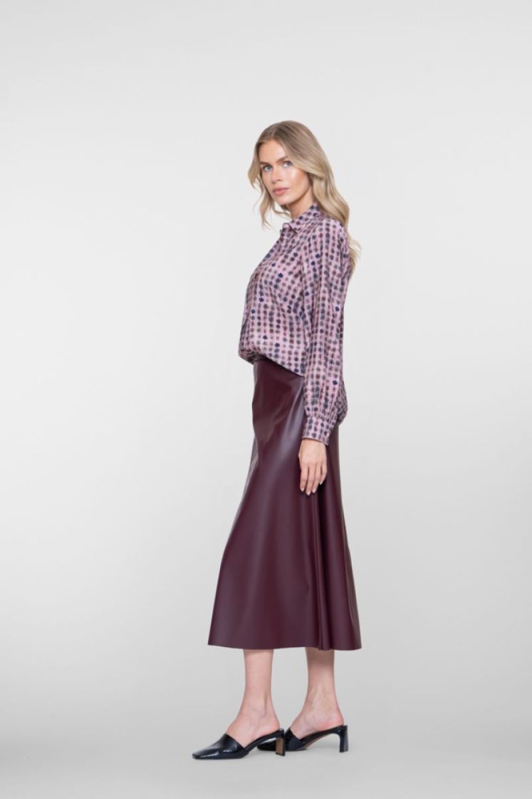 000480 burgundy