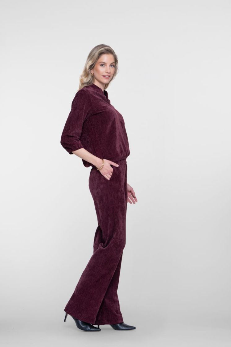  000480 burgundy