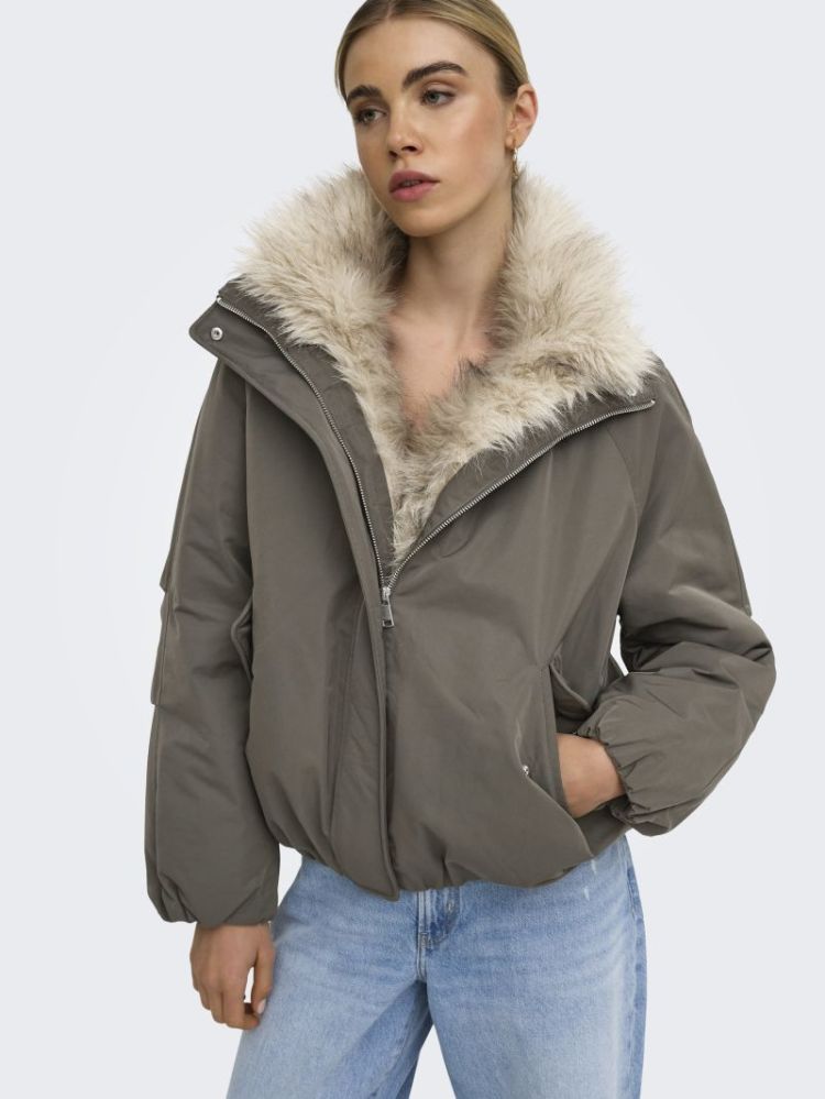 ONLAUDREY FUR COLLAR BOMBER OT 194818001 Black