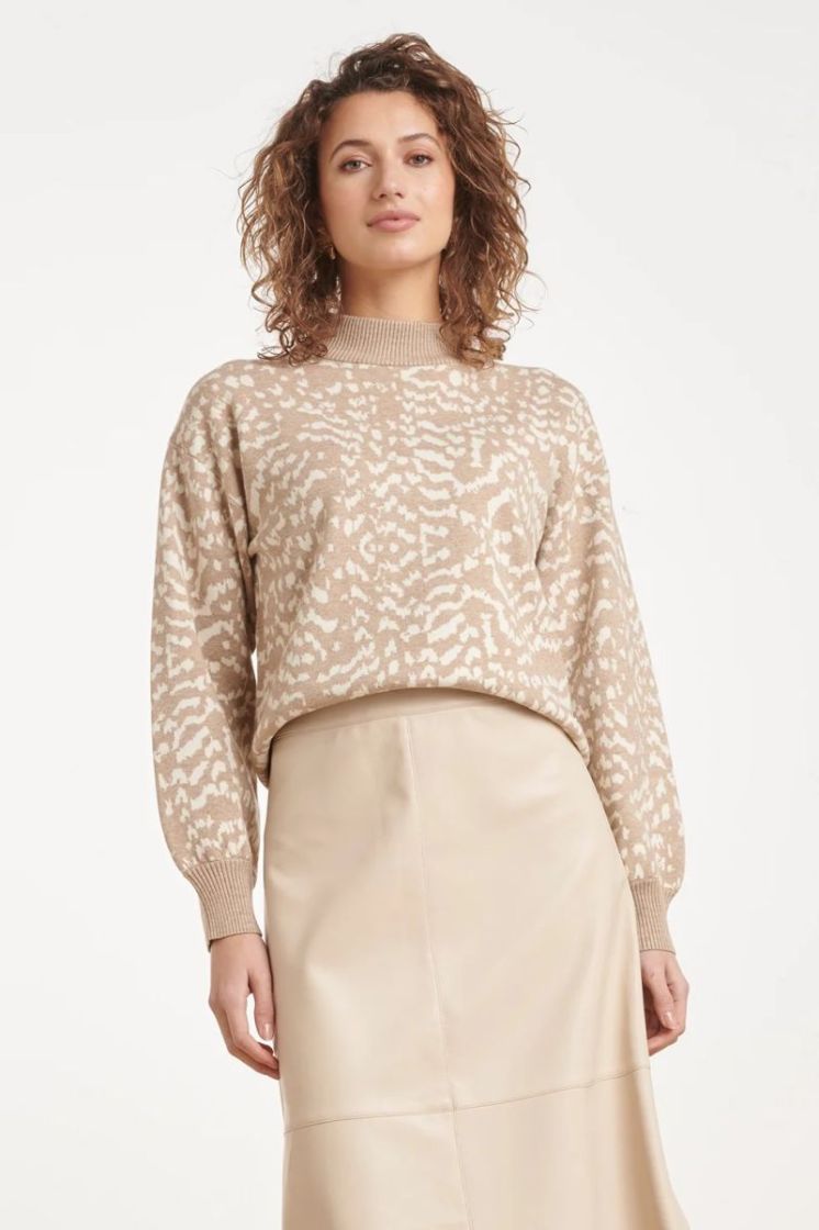  745-010 taupe-o