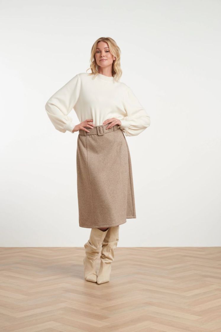  745 TAUPE